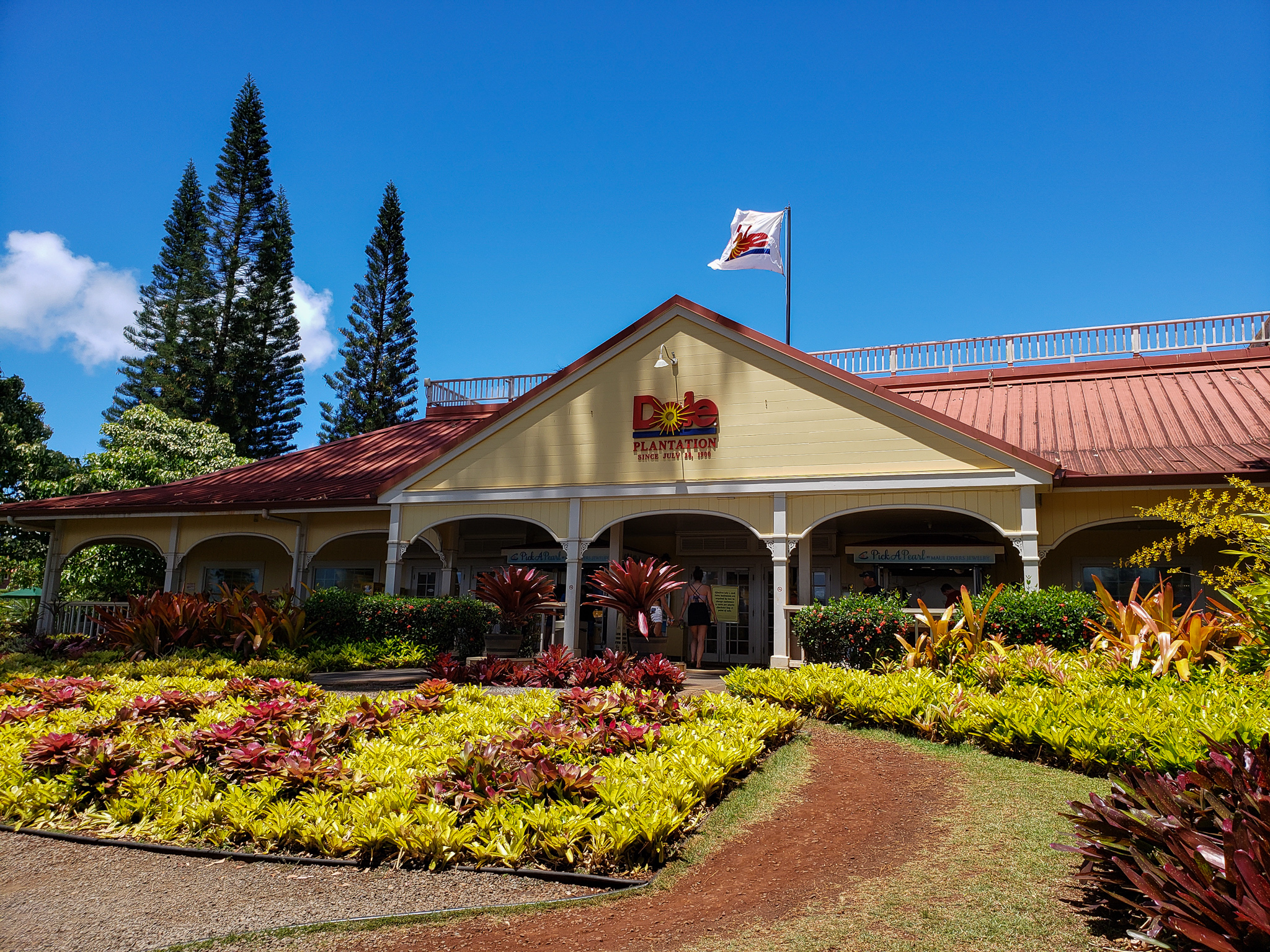 Visiting The Dole Plantation In Hawaii - Forever Lost In Travel